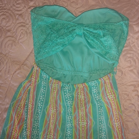 High low dress - Picture 3 of 3